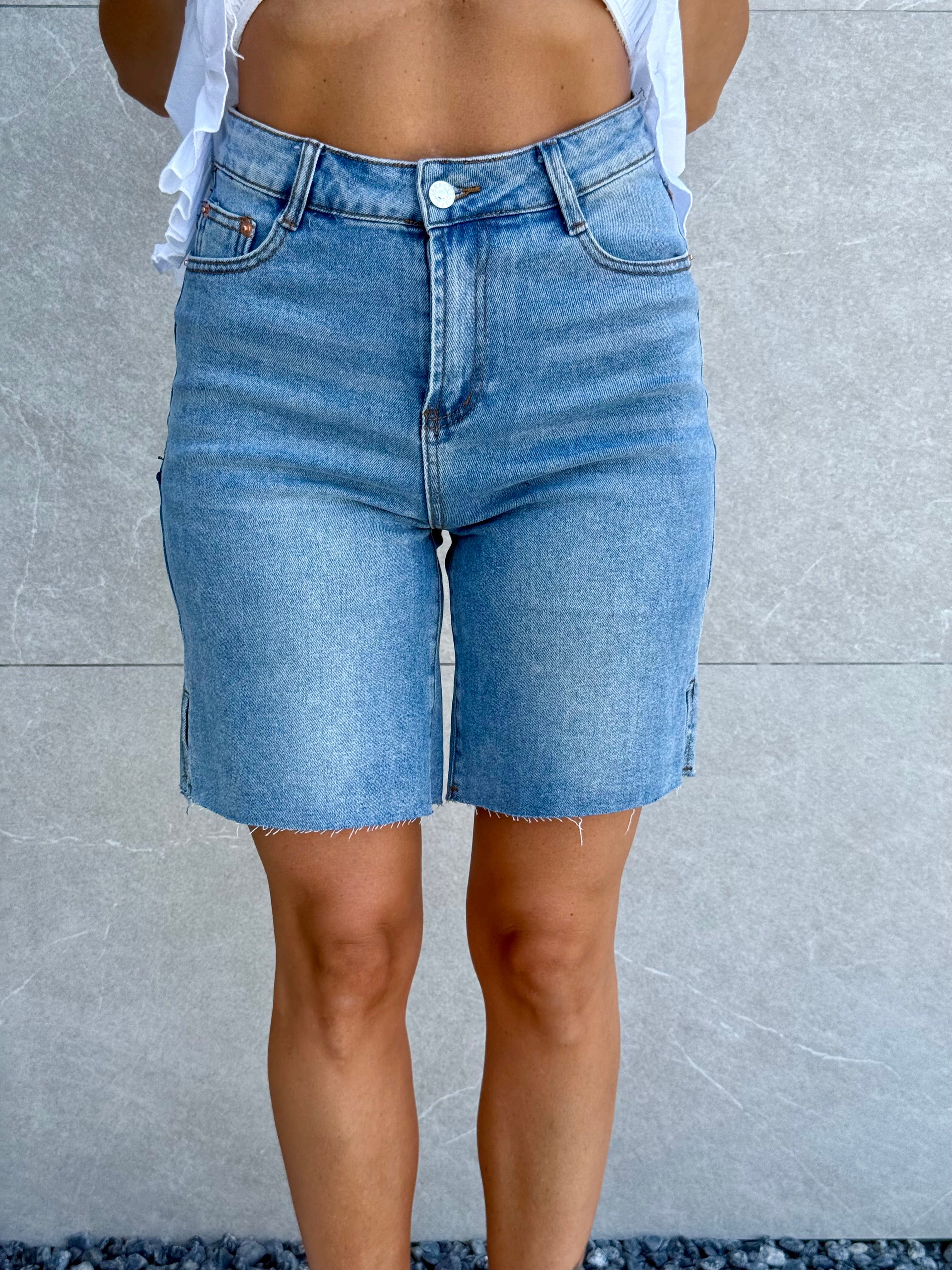 Bermuda jeans taglio vivo - NiMa Mobile Boutique